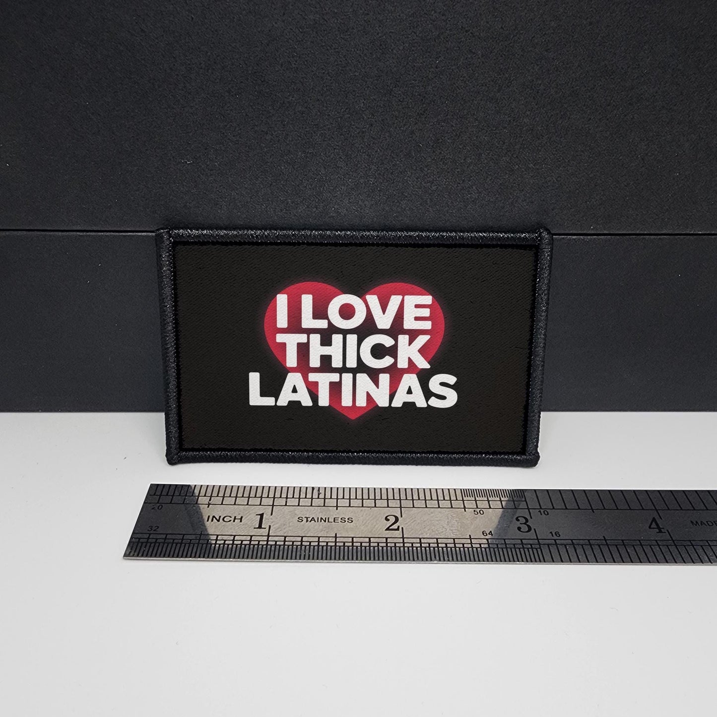 CAPS LOCK ORIGINAL – I love thick latinas - morale patch – Mexican - Mexicana - Mexico - Flag - MX - Funny - Meme - 2x3 inch – hook and loop - iron-on – interchangeable patch hat